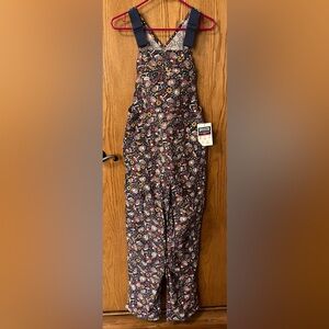Duluth Trading Co Hedgehog/Mushroom Print Overalls